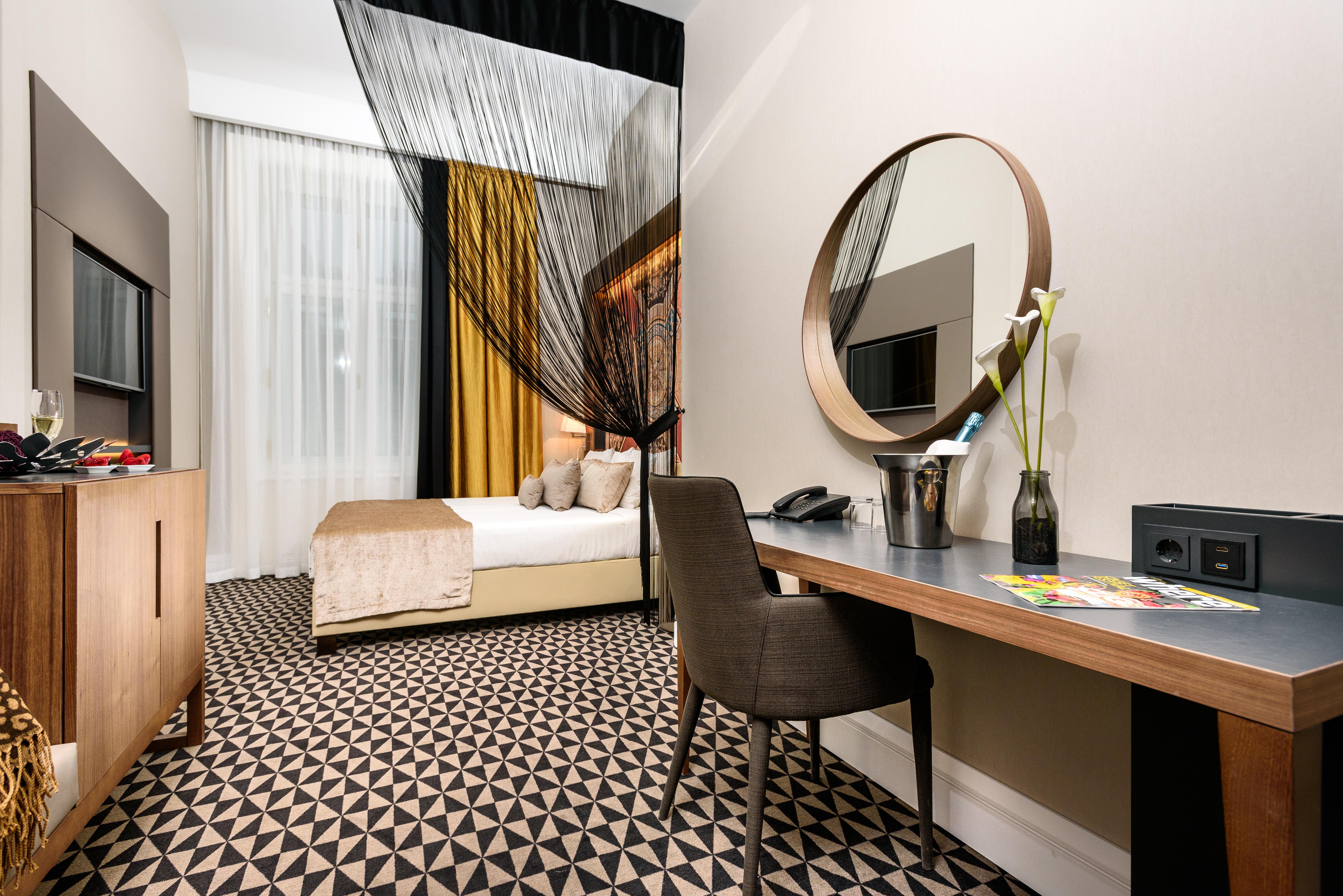 Hotel Moments Budapest By Continental Group Extérieur photo